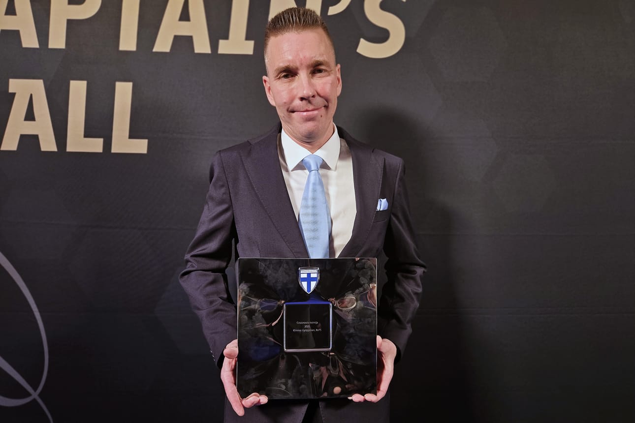 Kimmo Hyöppinen sai valtakunnan tason tunnustusta ansiokkaasta juniorityöstä.