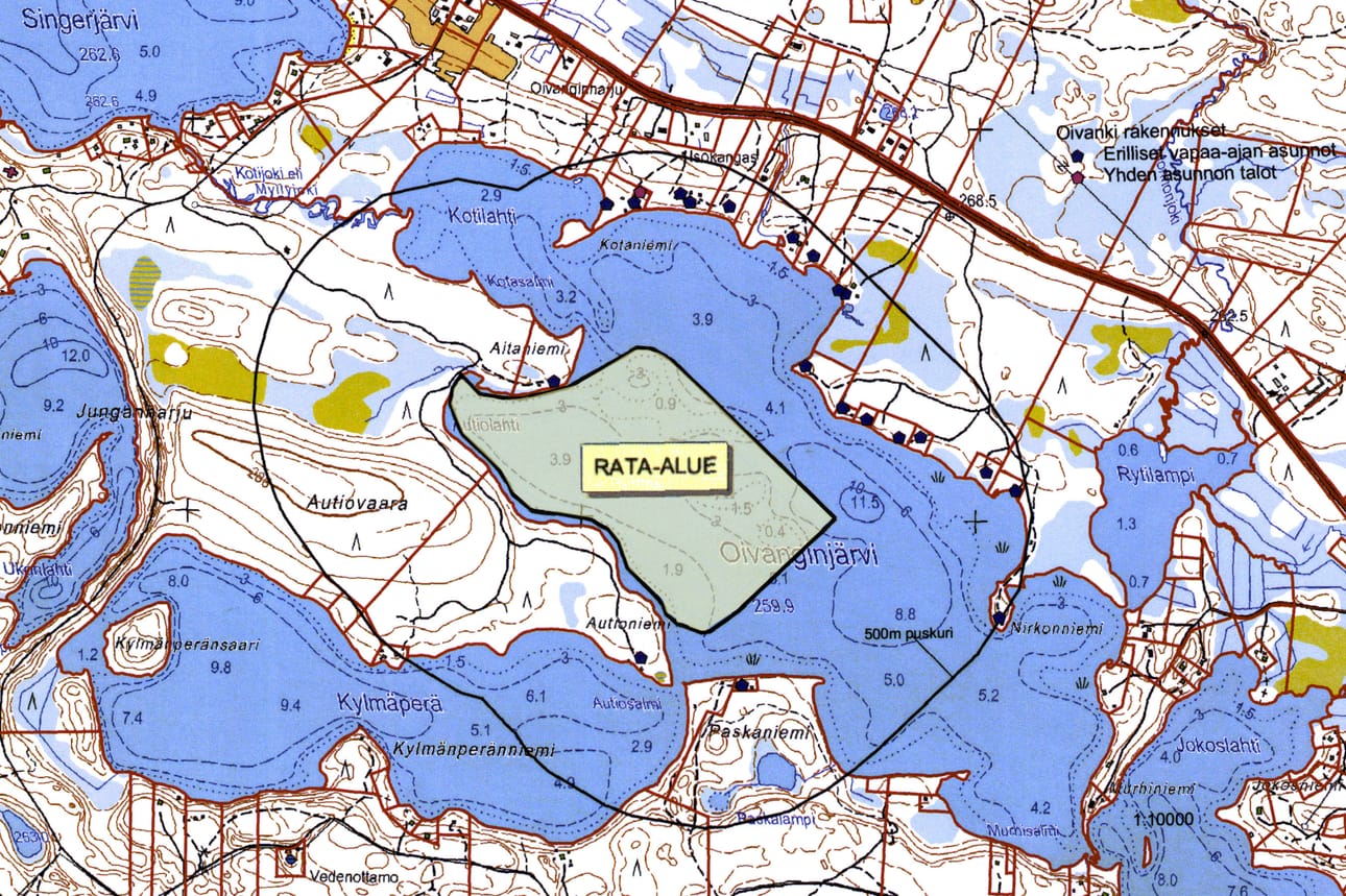 Suunnitellun ajoharjoitteluradan paikka Oivanginjärvellä.