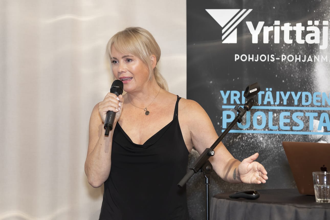 Anne Kukkohovi kertoi yrittäjyydestään Pohjois-Pohjanmaan Yrittäjien Paikallis- yhdistysForumissa syyskuun alussa