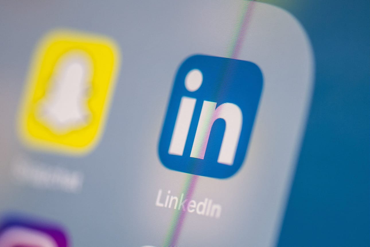 Yli 200 000 suomalaisen Linkedin-käyttäjän tietoja on vuotanut hakkerifoorumille. LEHTIKUVA/AFP