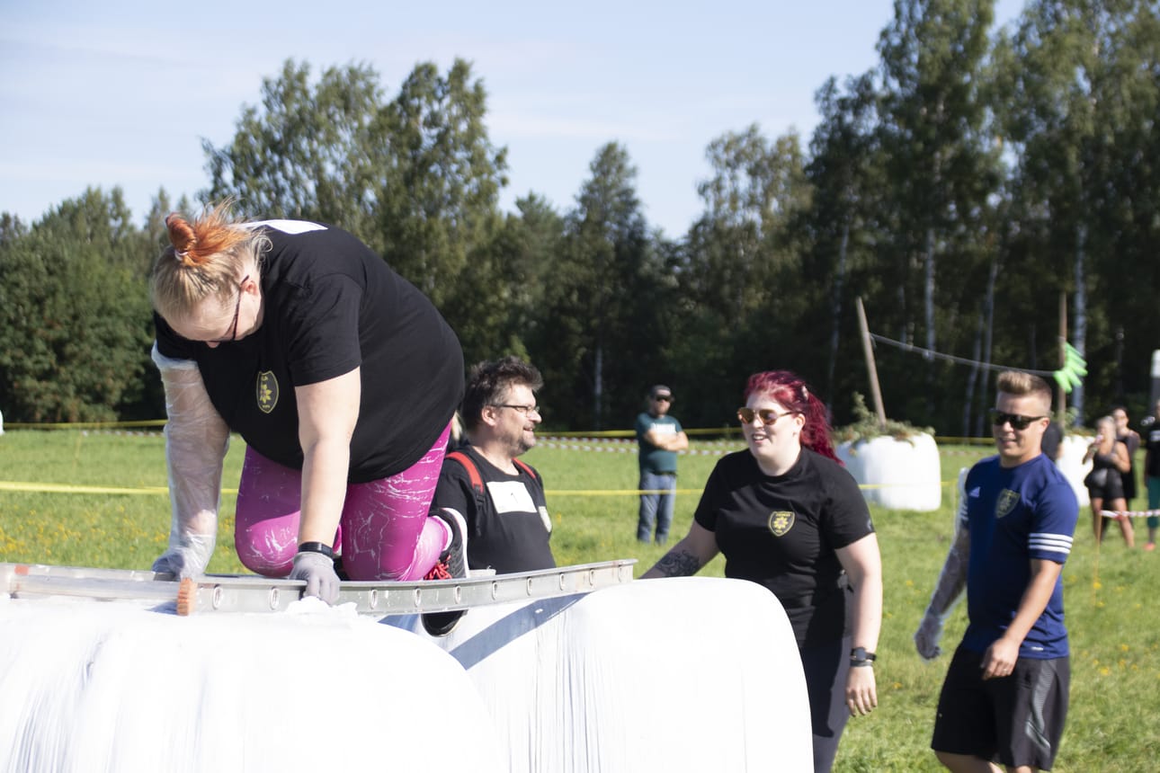 Ensimmäisenä radalle kirmasi Pulkkilan VPK:n joukkue.