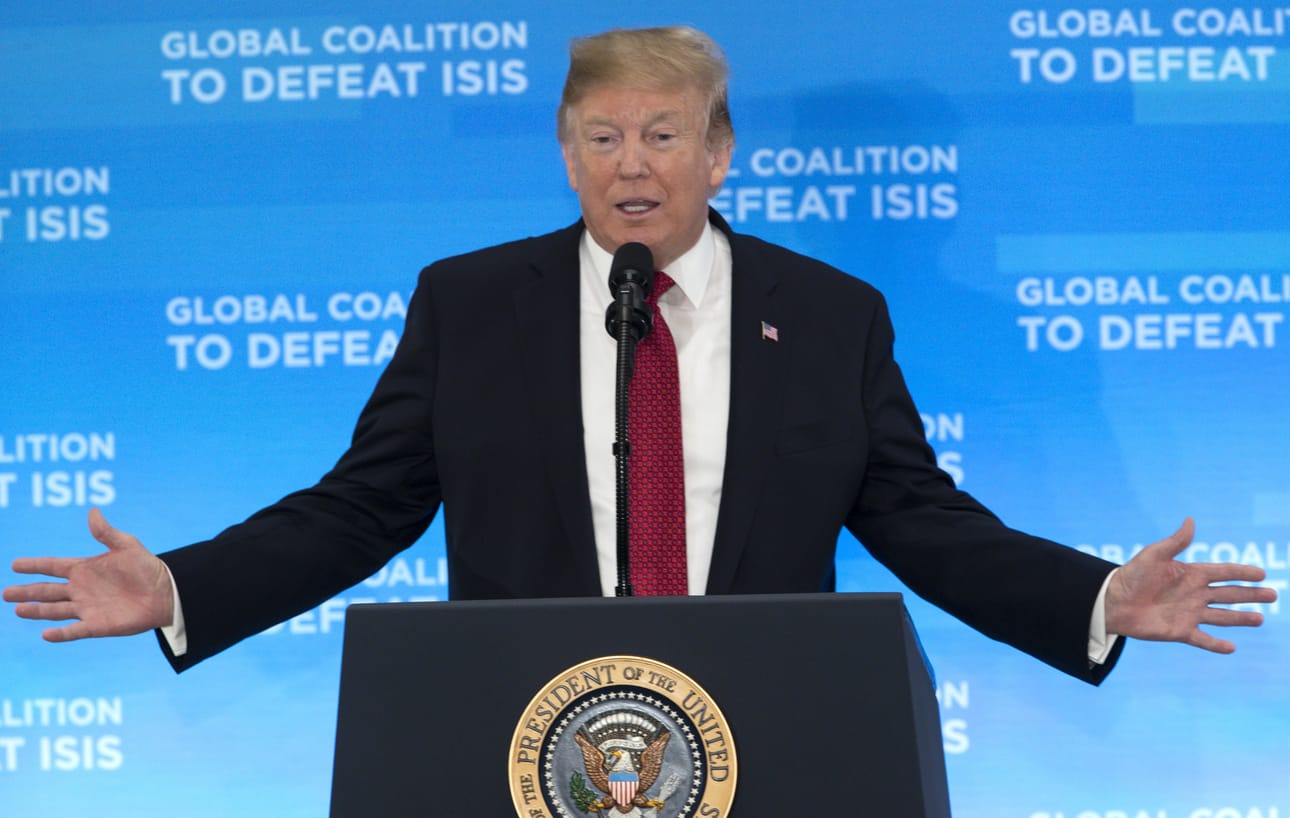 Trump esiintyi Isisiä vastustavien maiden ulkoministerien tapaamisessa helmikuun alussa.