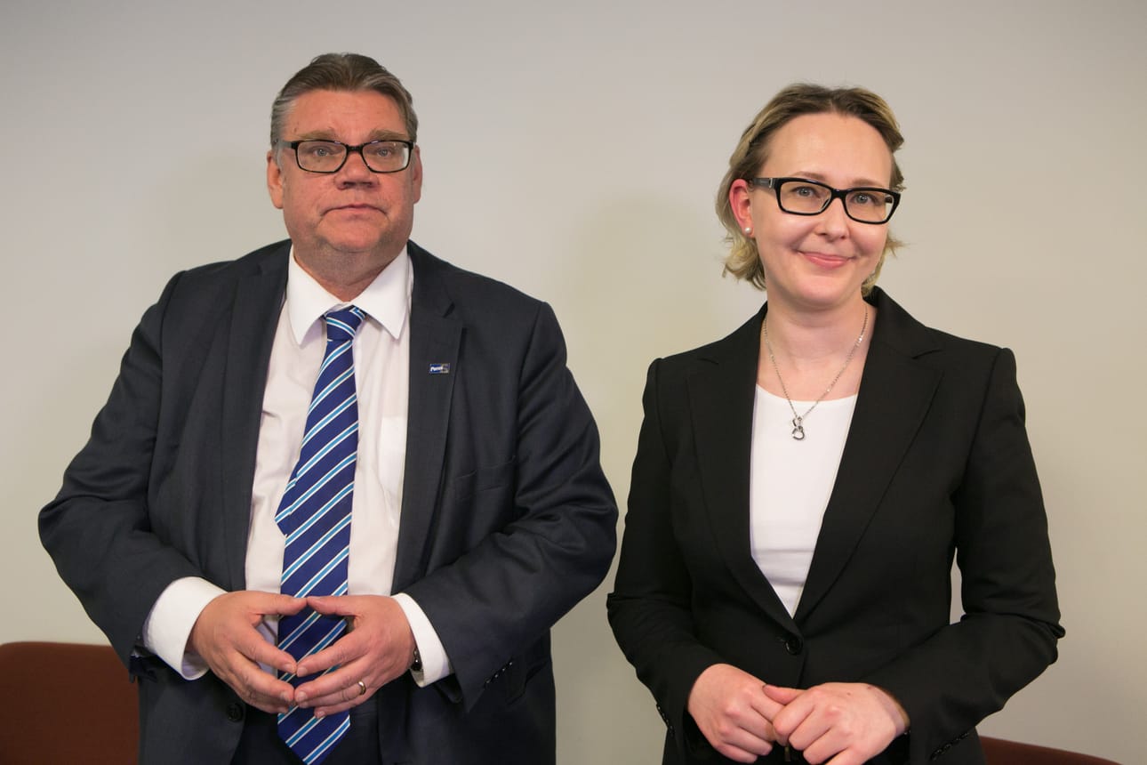 Perussuomalaisten Timo Soini on hämmästynyt puhemies Maria Lohelan blogikirjoitusten saamasta julkisuudesta.