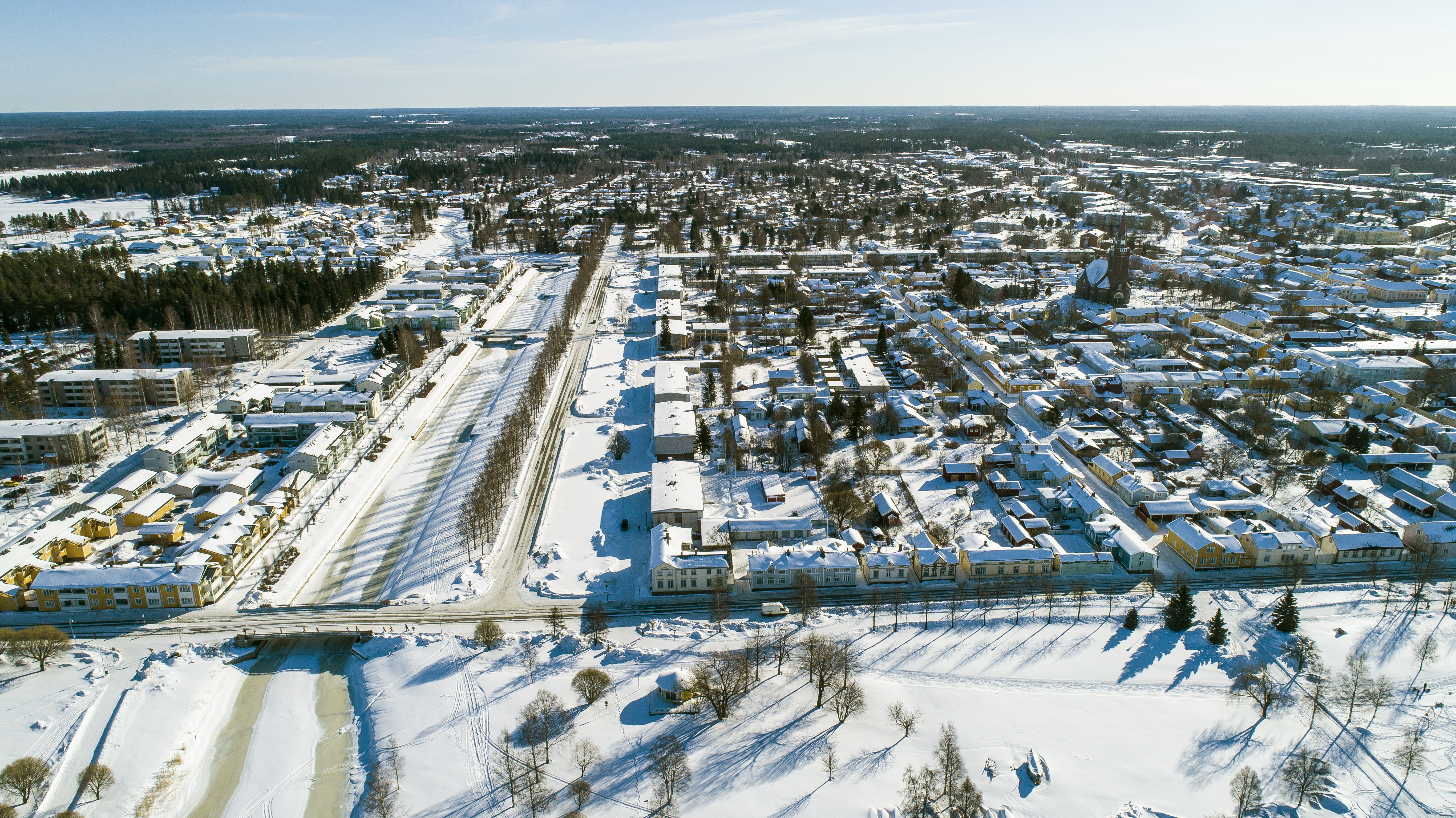 Puuraahe, kauneuskanava, pikkulahti