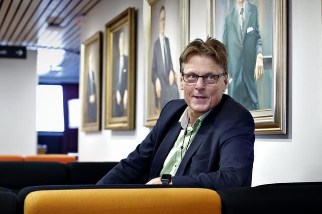 Joulu tuo riskin, että koronavirus leviää ja tarttuu etenkin iäkkääseen väestöön, arvioi ylilääkäri Matti Rekiaro Etelä-Pohjanmaan sairaanhoitopiiristä. ARKISTOKUVA: TOMI KOSONEN