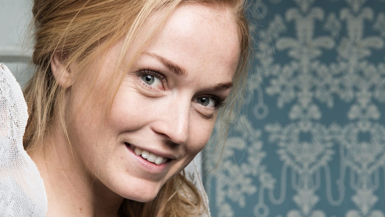 Jenny nuuhkii seitsemää kumppaniehdokasta löytääkseen sopivan. Onko hajuaisti oikeassa?