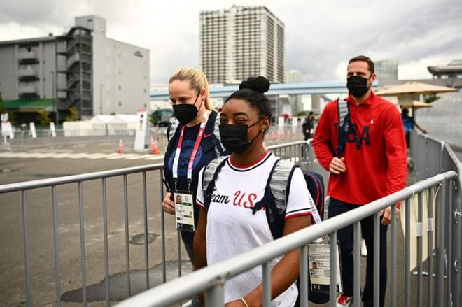 Simone Biles palaa olympiamittelöihin tiistaina naisten puomin finaalissa. Kuva: Lehtikuva / AFP