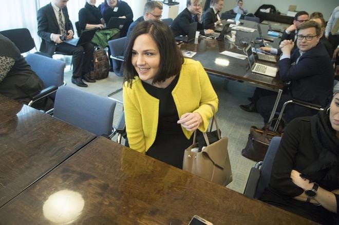 Opetus- ja kulttuuriministeri Sanni Grahn-Laasonen ei ole kokenut omaa tehtäväänsä liian raskaana. Kuva: Mauri Ratilainen/Com.pic