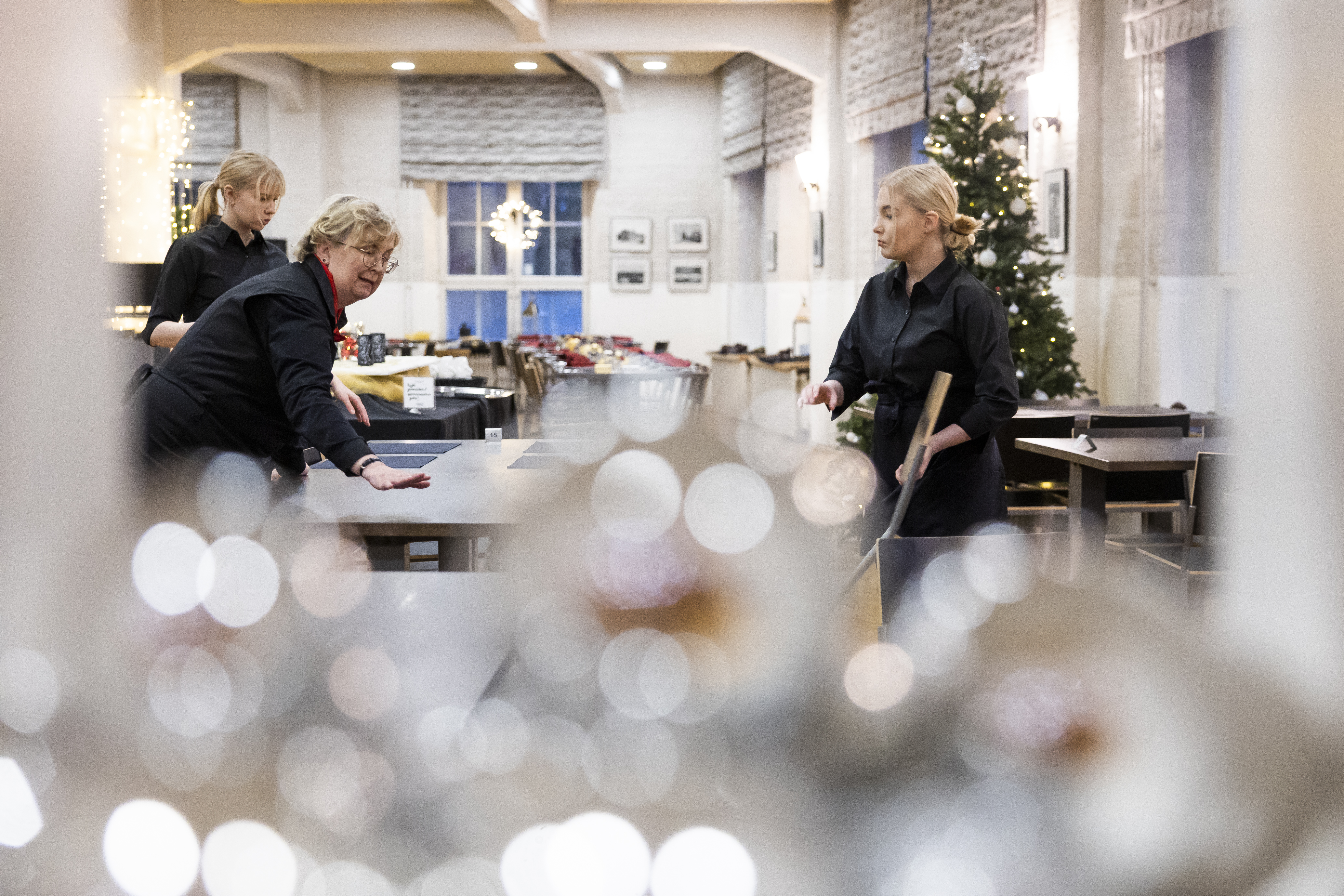 Oululaisopiskelijat kutsuttiin tarjoilemaan Linnan juhliin – "Tämä on ihan uskomaton tilaisuus"