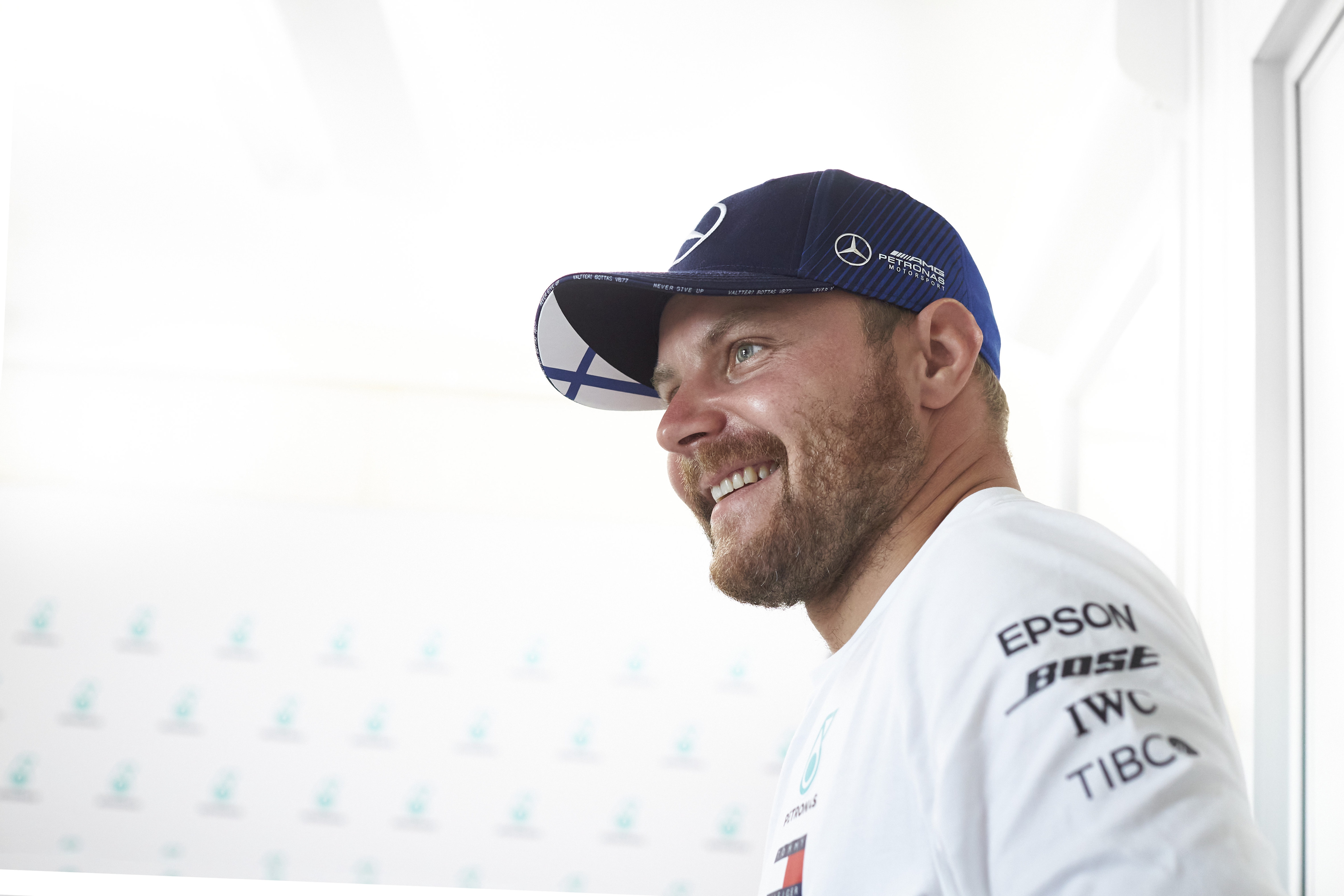 Hamilton ja Bottas avasivat Unkarin F1-kisaviikonlopun ripeimmin