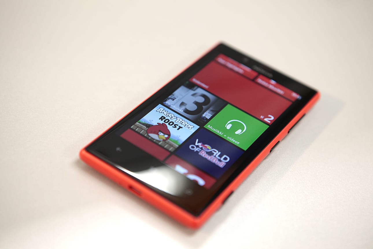 Kännykkäpelistä aiheutui yllättävä lasku. Arkistokuva.