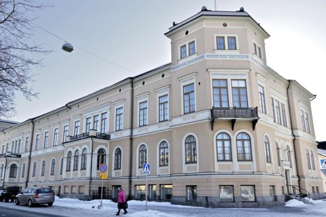Vaasan kaupungin hallintotalon peruskorjaus alkaa tänä keväänä, ja valmista pitäisi olla tammikuussa 2021. ARKISTOKUVA: ANNE LAURILA