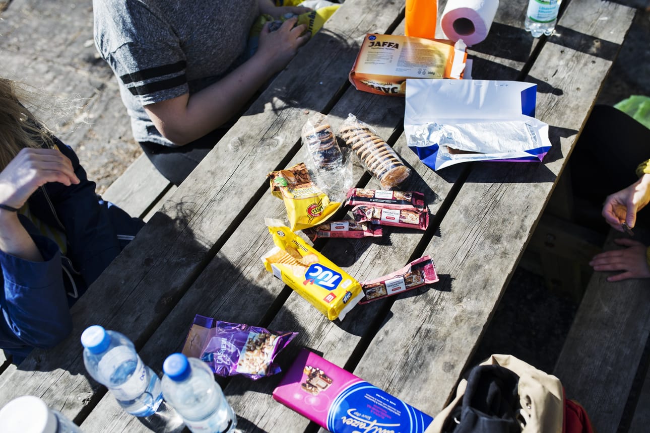 Muovi on erinomainen materiaali, jolla on paljon ainutlaatuisia ominaisuuksia esimerkiksi pakkaussovelluksissa. Sen kierrätys on kuitenkin vaillinaista.