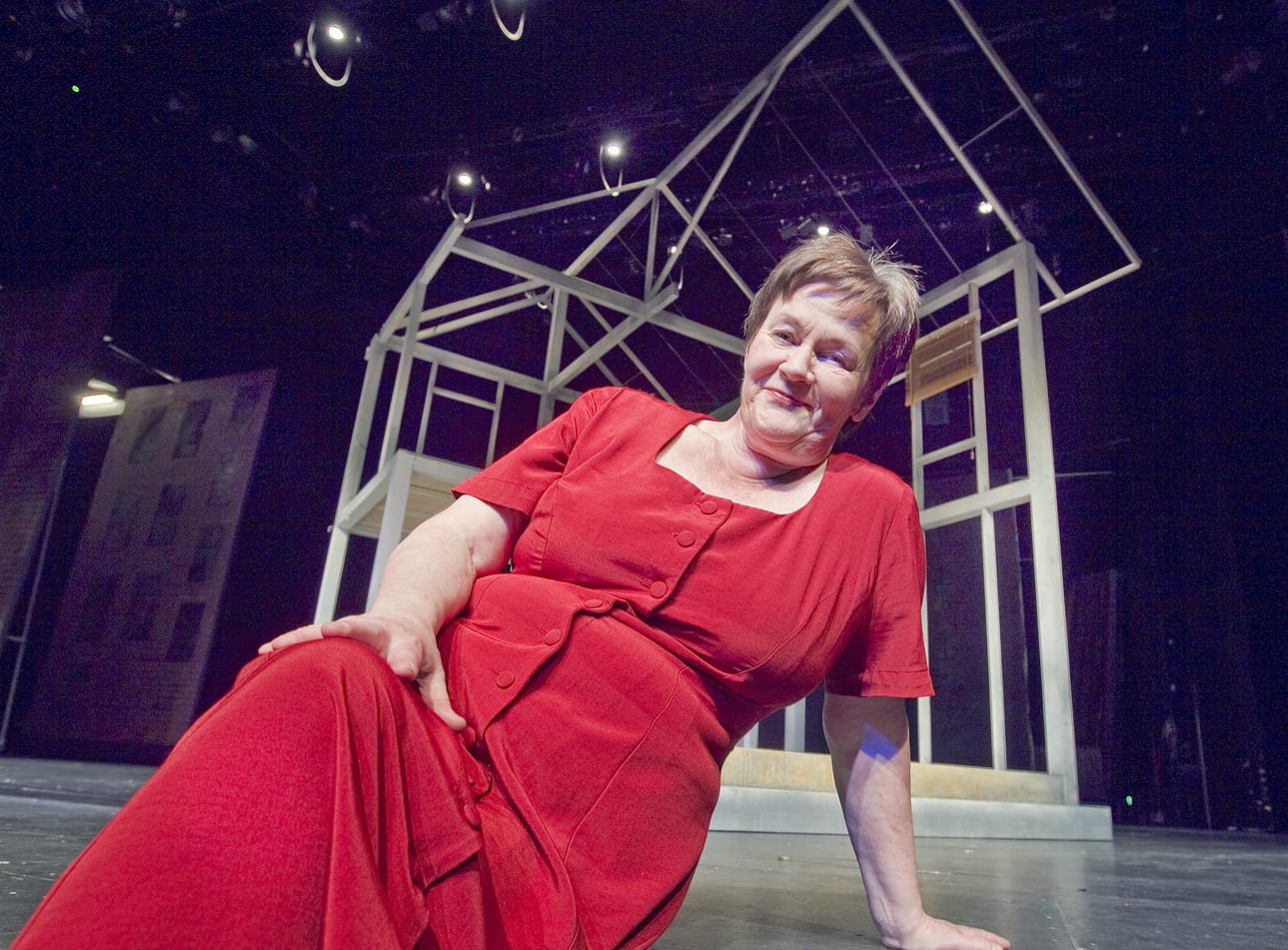 Hannele Niemiselle myönnettiin Pro Finlandia-mitalin.