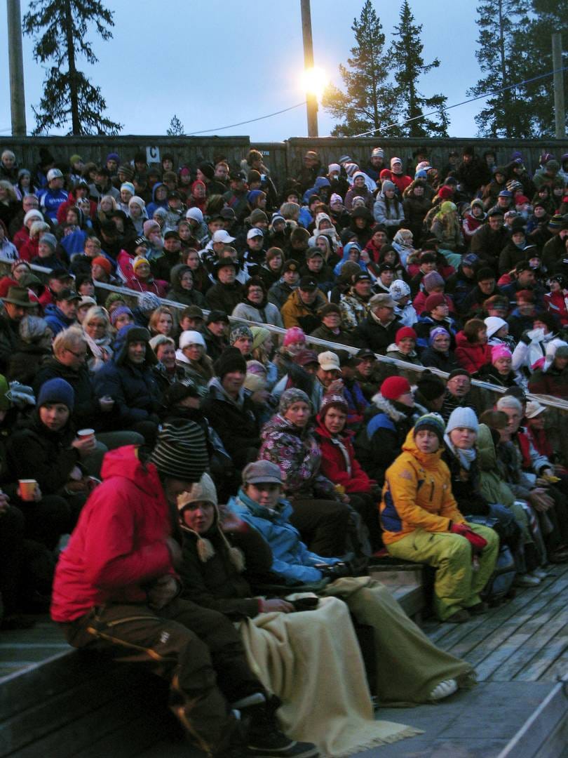Kino Ylläs – elokuvia taivasalla on perinteinen loppukesän tapahtuma Ylläksellä.
