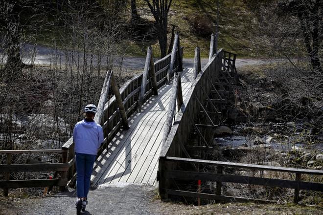 Myllysaaren uuteen siltaan tulee puukansi ja teräsrakenteet. KUVA: KARI LÖFHJELM