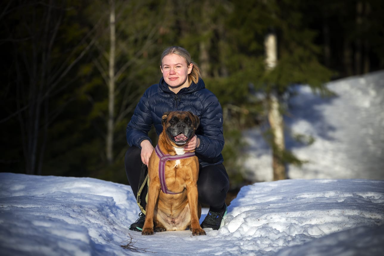 Paini vie leijonanosan Selma Pihlajan vapaa-ajasta, mutta Bella-koiran kanssa pitää myös ehtiä lenkille.