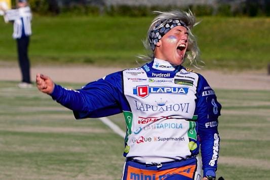 Takaisin Lapualle palannut Jenna Kammi-Rahnasto ei saanut viime syksynä tuulettaa samoin kuin kultavuosina 2012-14. KUVA: JAAKKO ELENIUS