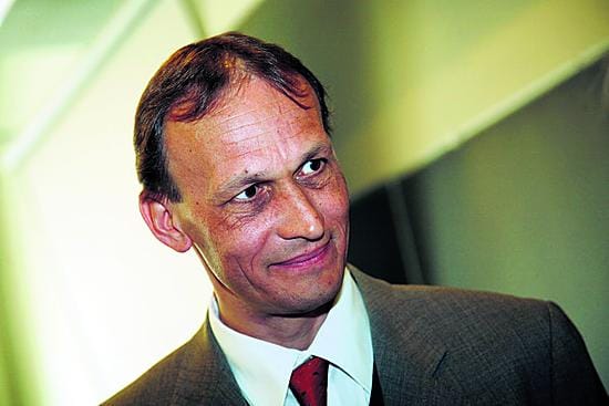 Helmut Müller-Enbergsin työmaa on mittaamaton: Stasilla oli olemassaolonsa aikana 600 000 apuria.