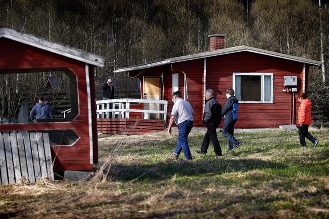 Kyröönrannan leirikeskukseen Vöyrillä tutustui reilusti parikymmentä silmäparia tiistaina. Aikaisemmassa näytössä kävi kymmenkunta henkilöä. KUVA: JARI E. HAKALA