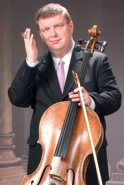 Sellisti Olli Varonen.