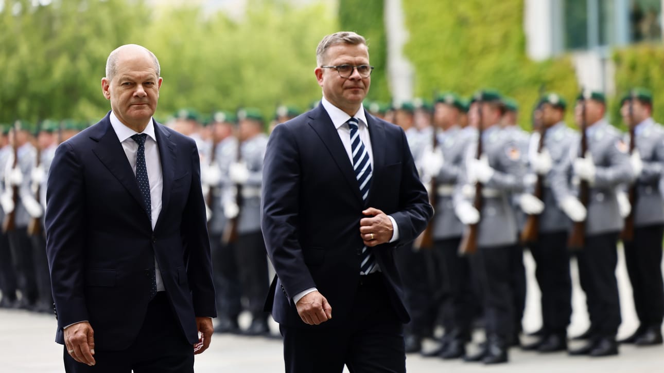 Saksan liittokansleri Olaf Scholz ja Suomen pääministeri Petteri Orpo tapasivat tänään Berliinissä.