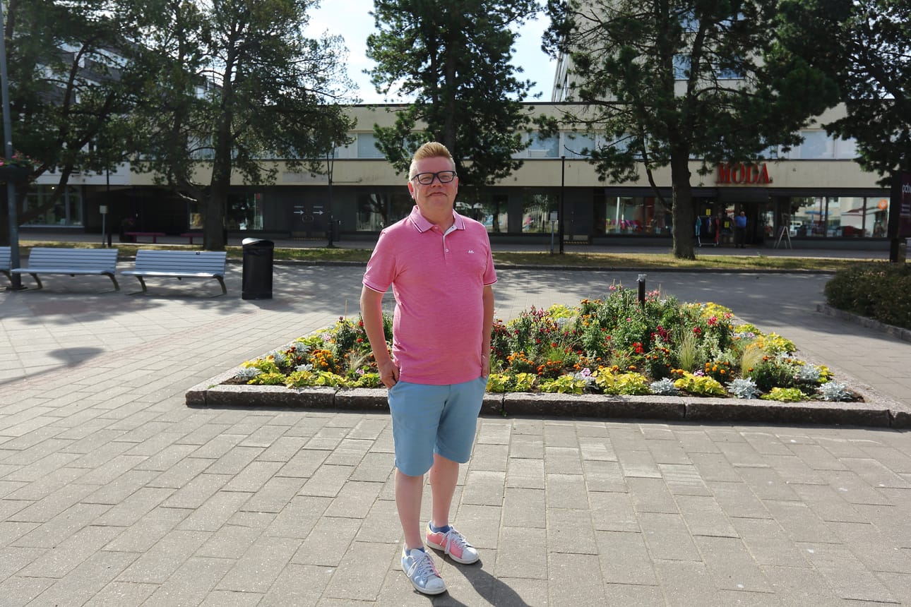 Seppo Sorvari kertoo, että Raahe Pride -viikko järjestettiin pienellä porukalla. – Tuntuu hyvältä, että tapahtuma saadaan toteutettua, hän sanoo.