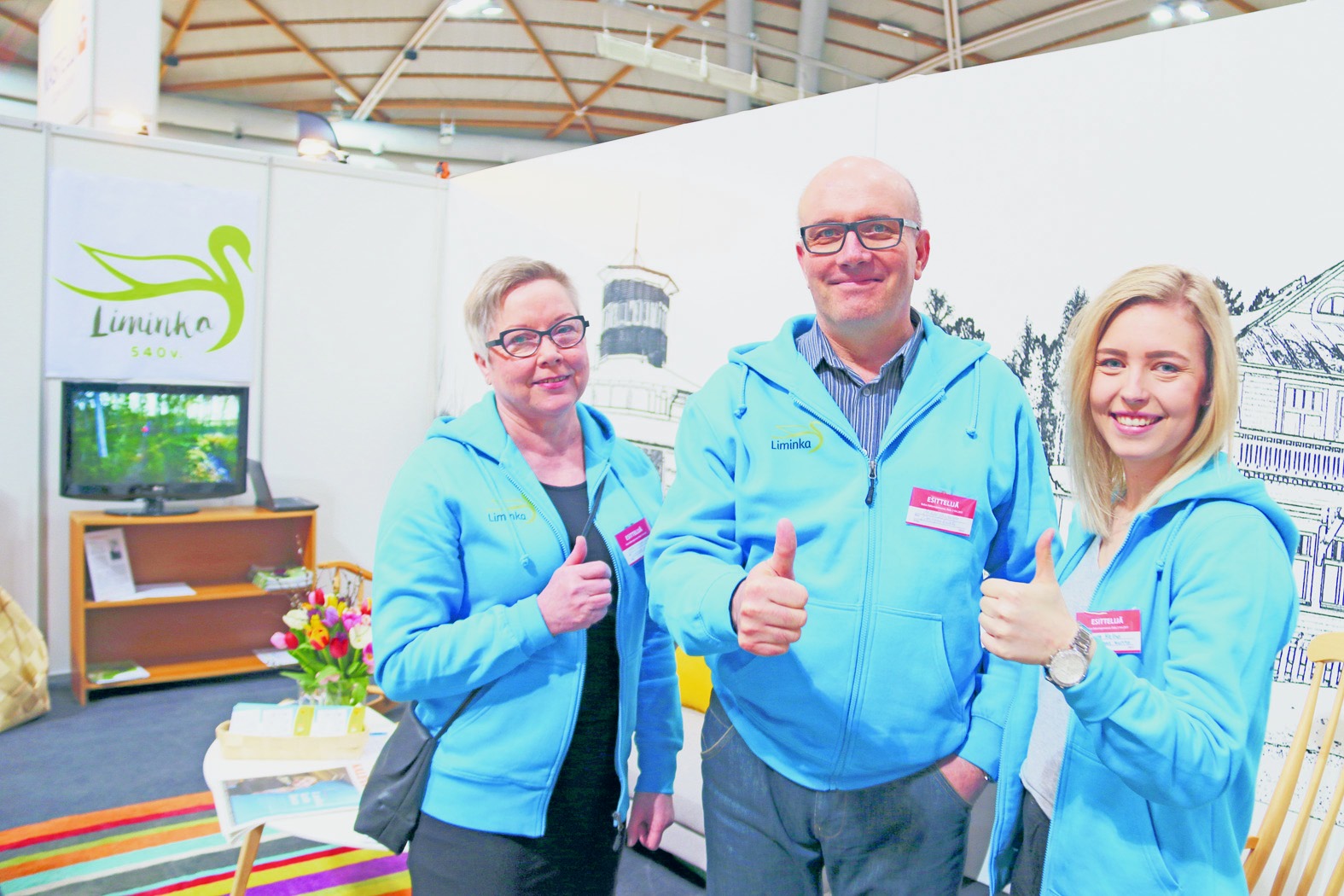 Limingan messuosastolla emäpitäjän ilosanomaa levittivät Ritva Tiihonen-Anttila, Mikko Ihalainen ja Laura Kelhä.