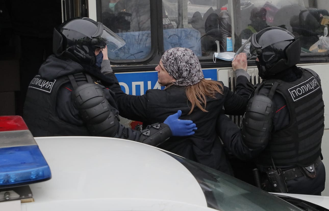 Avtozak eli mellakkapoliisin pidätysbussi on ollut Valko-Venäjän demokratiaprotestien pahamainen symboli. Sama ajoneuvotyyppi on käytössä Venäjällä.