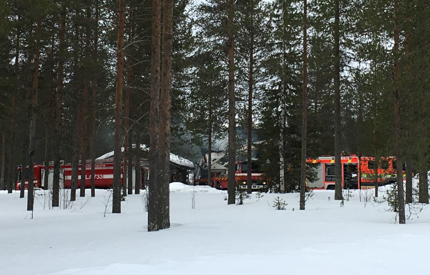 Lukijan kuva palopaikalta.