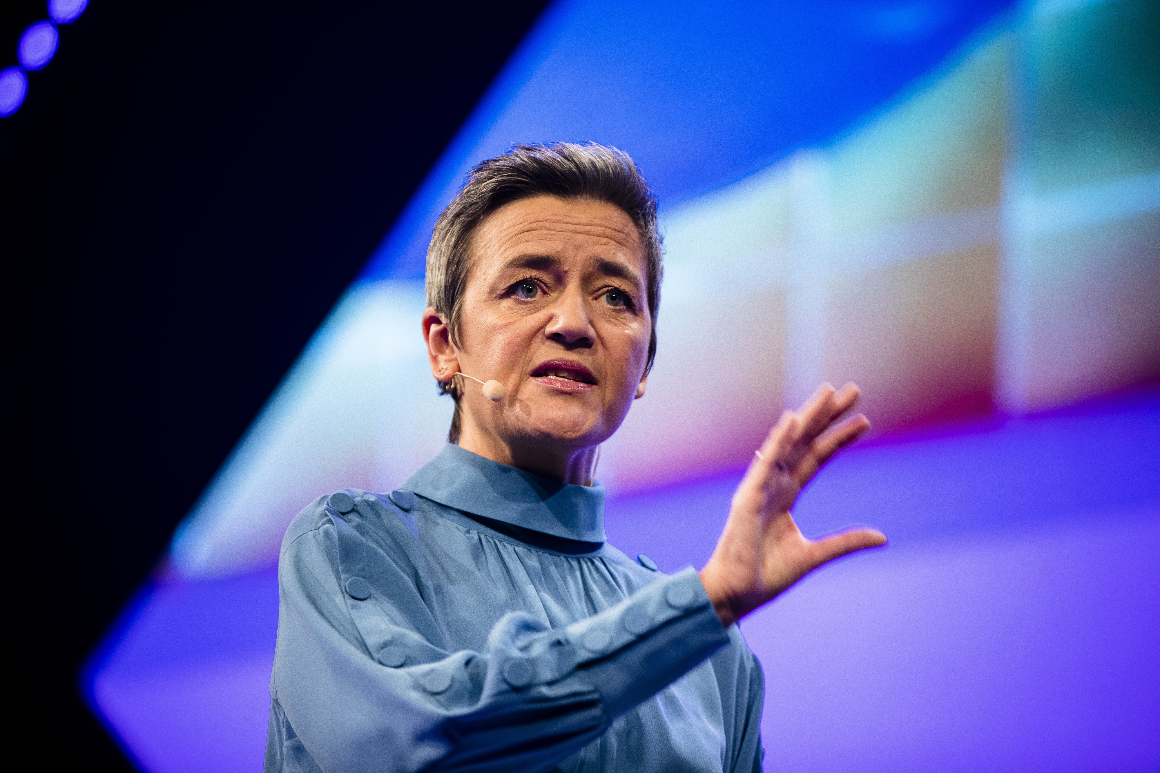 Tanskalainen Margrethe Vestager on keskusta-liberaalin Alde-ryhmän yksi ehdokas komission johtopaikalle.