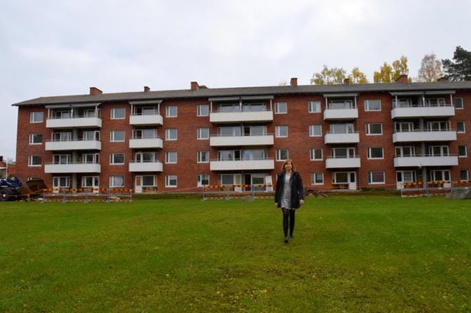 Jakolosan C-talo puretaan maan tasalle marraskuun loppuun mennessä. KUVA: TAPIO LEHTINEN