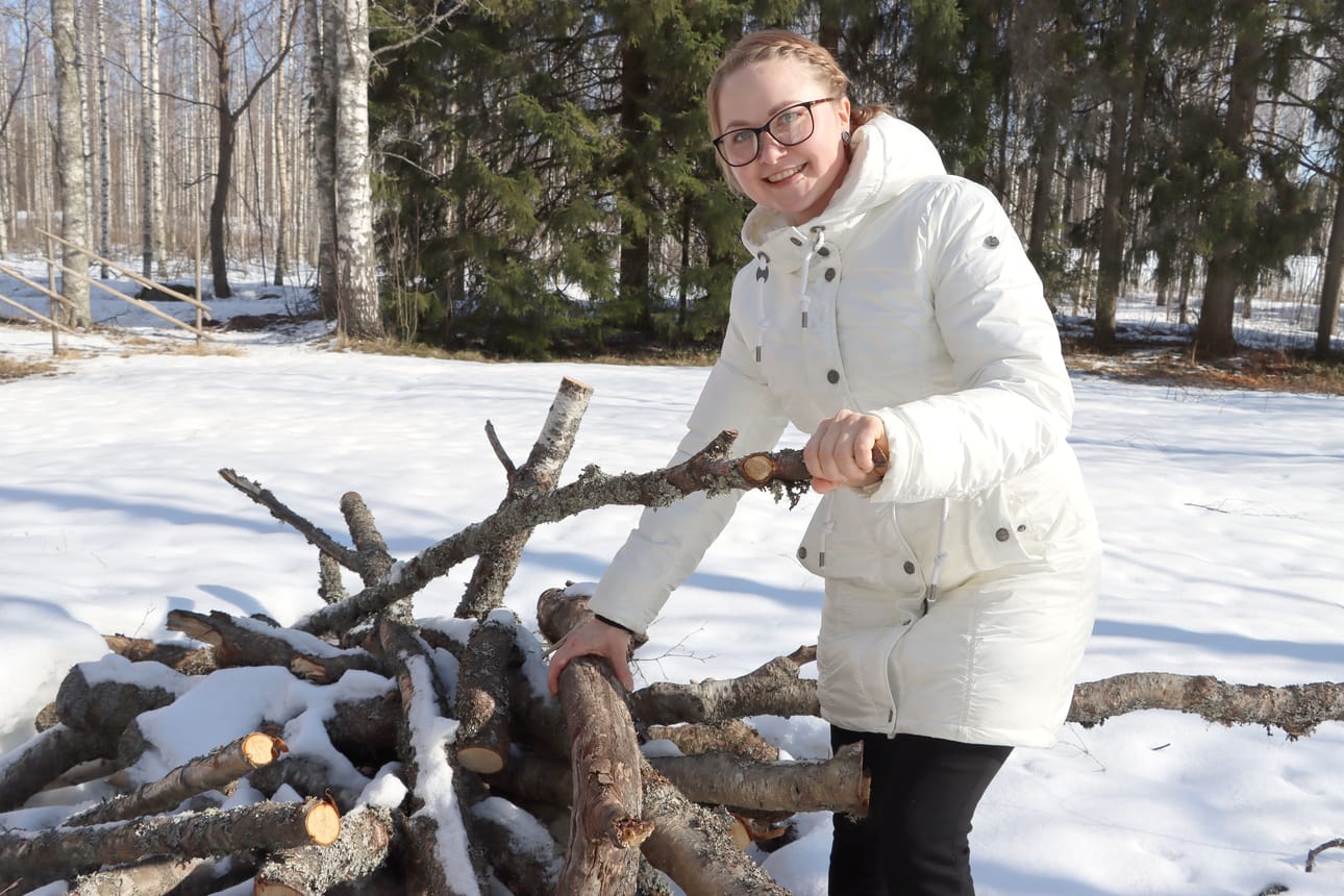 Valmis pohja kokolle oli olemassa. Rankakasasta Katariina Kimpimäki vie sinne täydennystä.