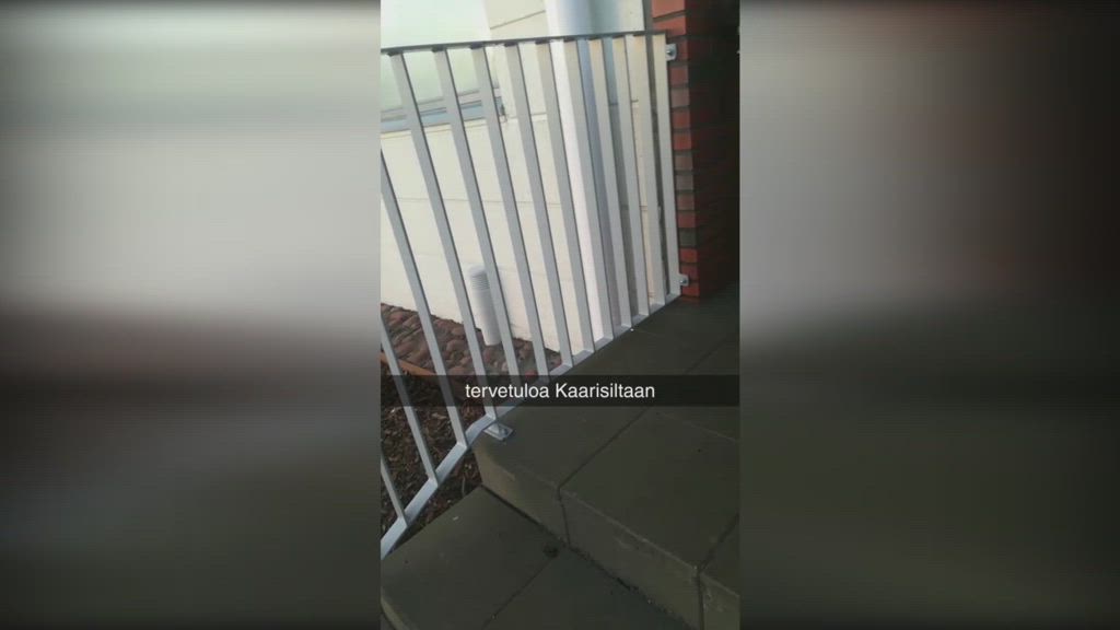 Porilainen kasvatusmetodi: Oppilaiden kengät lensivät ulko-ovesta pihalle