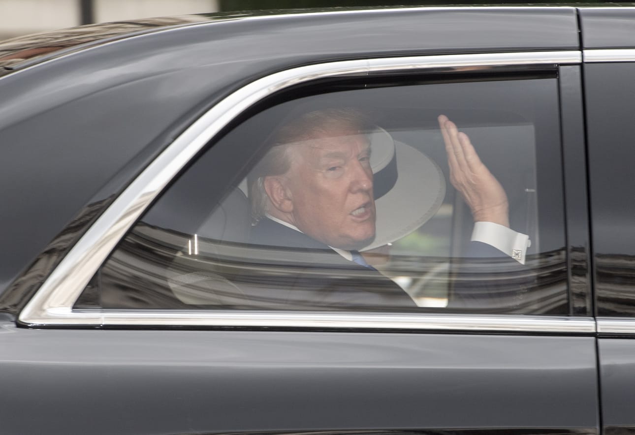 Yhdysvaltojen presidentti Donald Trump aloitti valtiovierailunsa Britanniaan maanantaina. Tiistaina on vuorossa tapaaminen pian eroavan pääministerin Theresa Mayn kanssa.