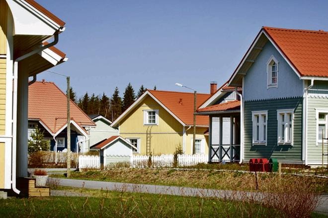 Tuore selvitys kertoo, että omakotitalossa asuva selviää Seinäjoella pienemmillä käyttökuluilla kuin Vaasassa. KUVA: JUKKA RITOLA