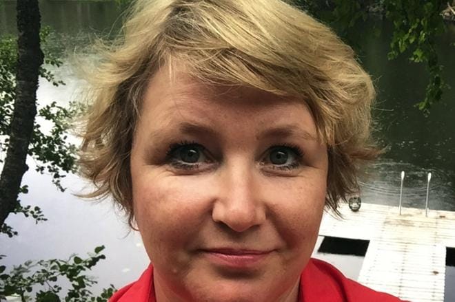 Laihialaislähtöinen Satu Mäki-Lassila jatkaa ministeri Annika Saarikon esikunnassa, tällä kertaa opetus- ja kulttuuriministeriössä. Hän on ollut myös ex-pääministeri Juha Sipilän avustaja. KUVA: MÄKI-LASSILAN KOTIALBUMI