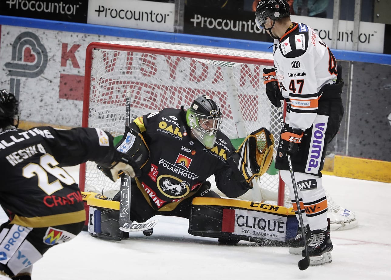 Liiga, K‰rp‰t - HPK;