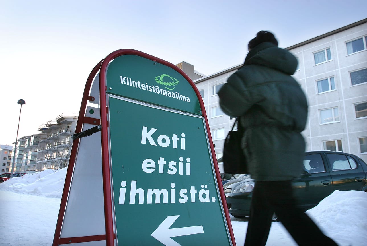 Heinäkuun alusta alkaen uudet asuntolainat saavat olla korkeintaan 85 prosenttia asunnon arvosta. Asunnon ostajalla on siis oltava enemmän omaa rahaa.