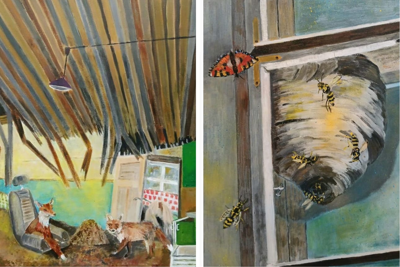 Minna Salosen Parallel world -näyttely kertoo autiotaloista. Vasemmalla teos "Uudet asukkaat" ja oikealla "Between window".