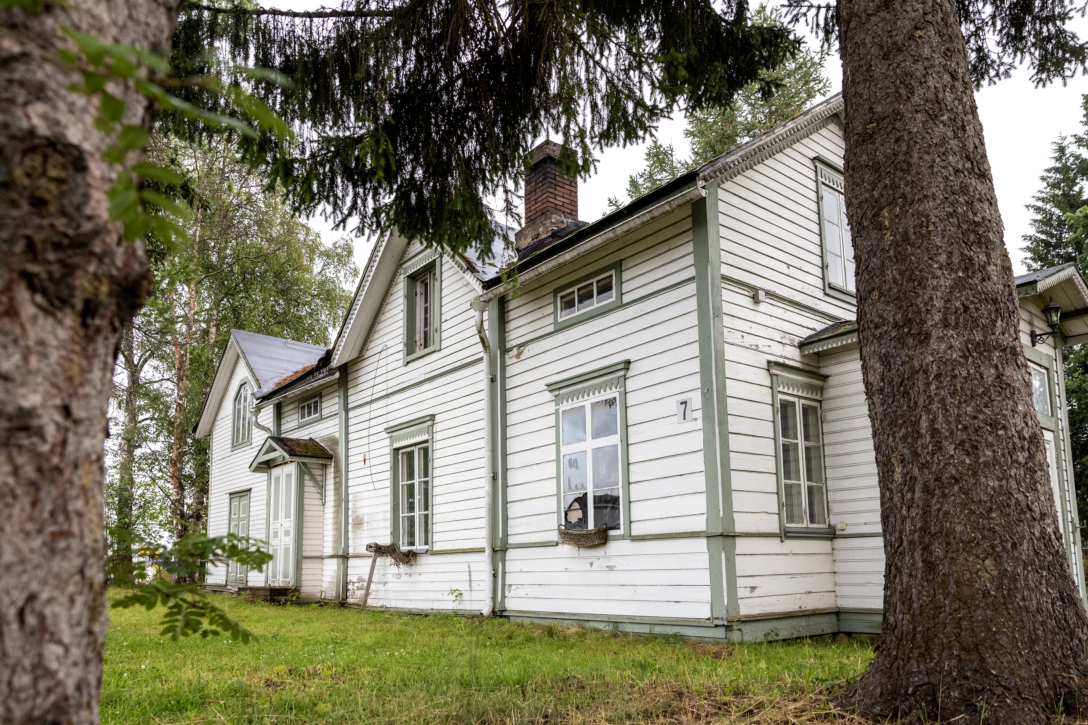 Nurron taloa on historiansa aikana kutsuttu monilla eri nimillä. Rakennus on suojeltu sr-20-merkinnällä.