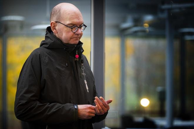 Heikki Kaukorannan mukaan Vaasan kaupungissa on täysvalmius massojen rokottamiseen, kunhan vain rokotteita saataisiin tarpeeksi. Kuva: Jarno Pellinen