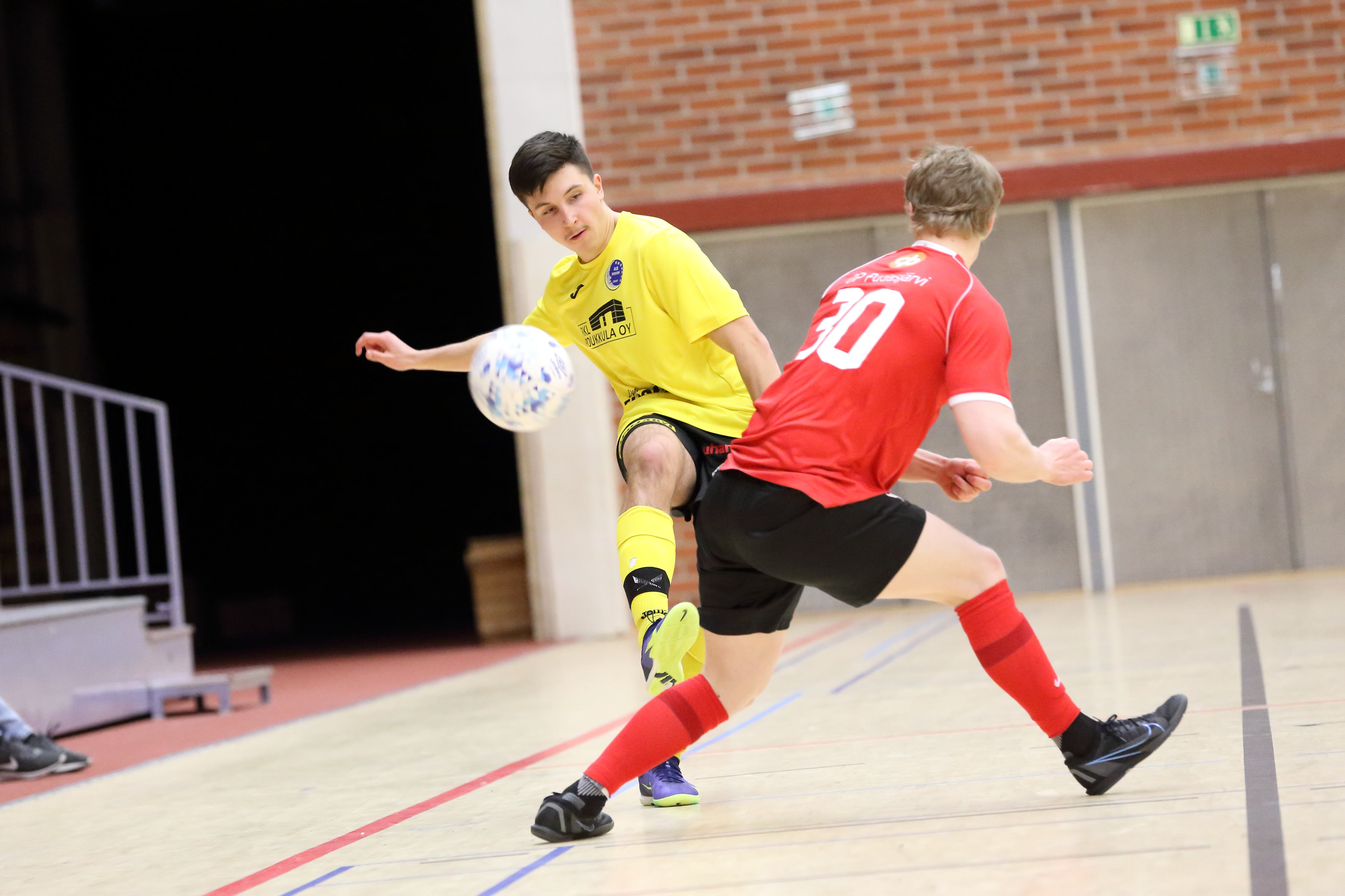 Urheilun tuloskooste: Voittoja futsalissa, jääkiekossa, lentopallossa ja salibandyssa