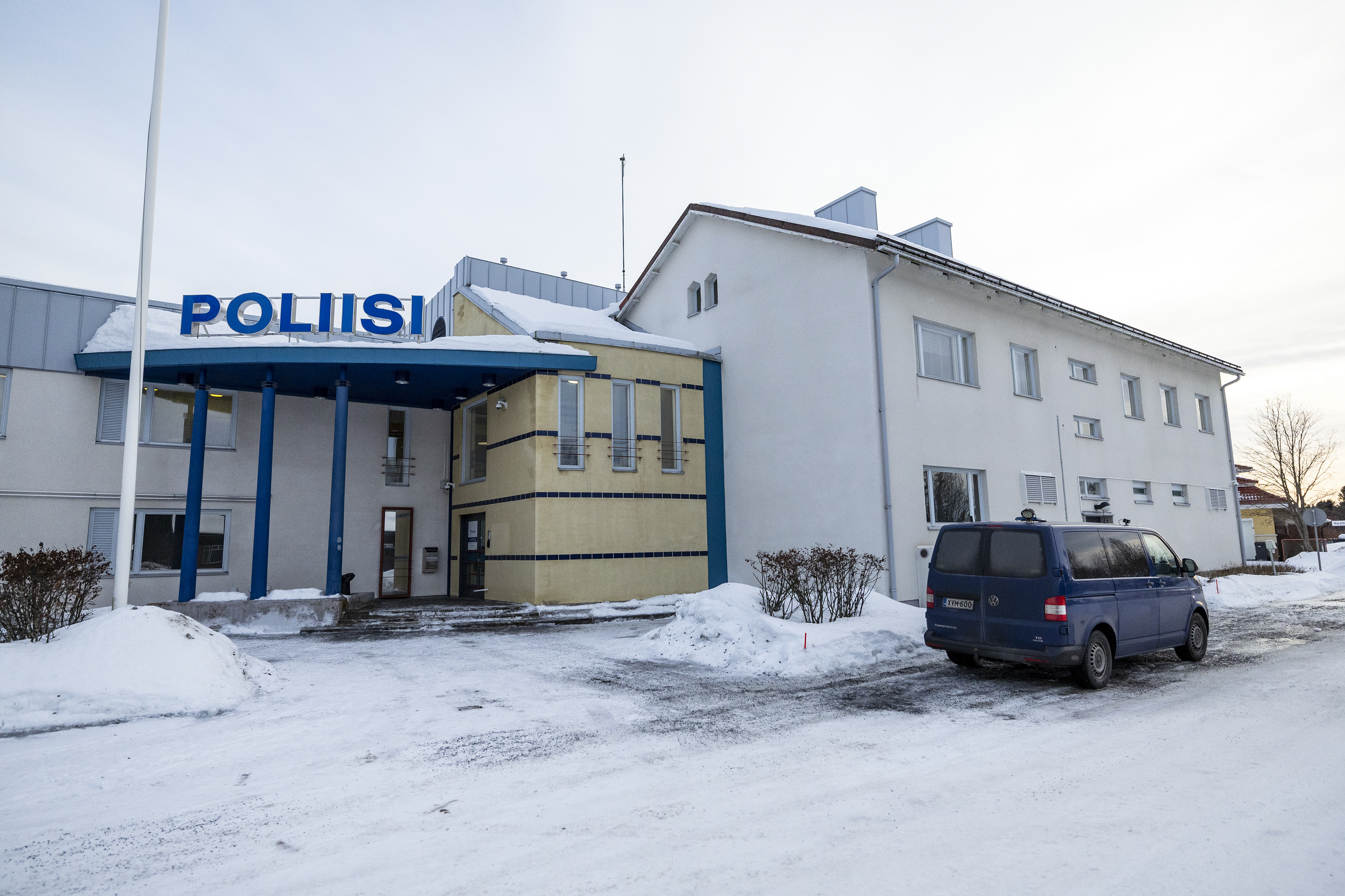 n-iss-huoneissa-oulun-poliisi-ottaa-ep-illyst-valokuvan-ja