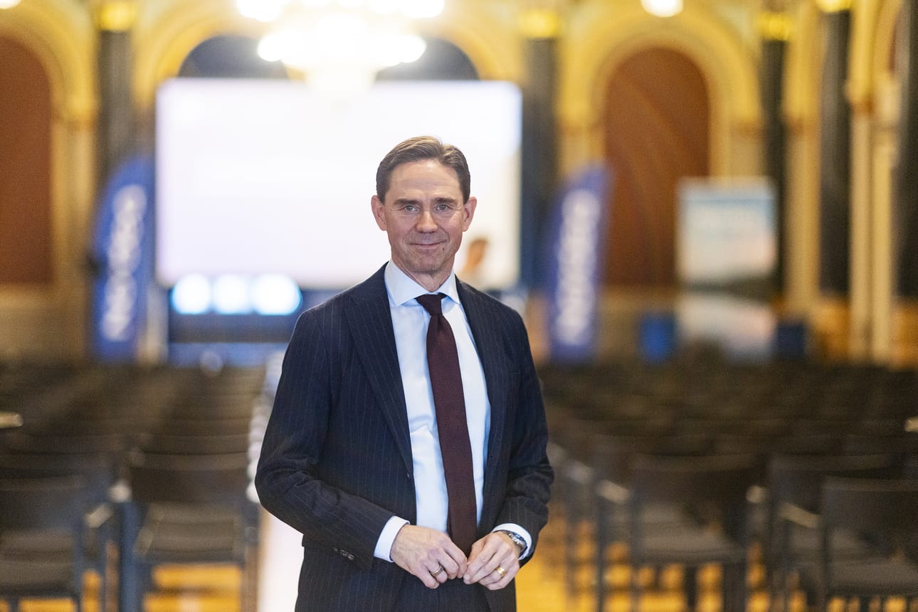 Jyrki Kataisen mukaan Oulun seudulla kannattaa tarttua arktisen alueen mahdollisuuksiin.