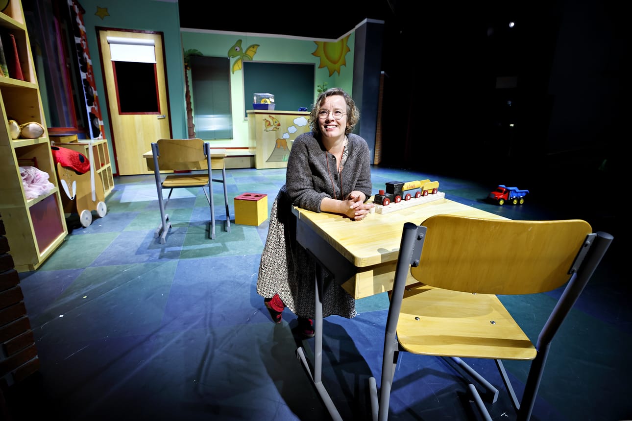 Riihimäen teatterin taiteellisena johtajana työskentelevä Olka Horila on ohjannut Seinäjoelle uutuuskomedian Groan Ups. Komedia seuraa viittä luokkakaverusta ja sitä, miten heidän välisensä suhteet muuttuvat vuosien mittaan. Ensiesitys on 12. marraskuuta.