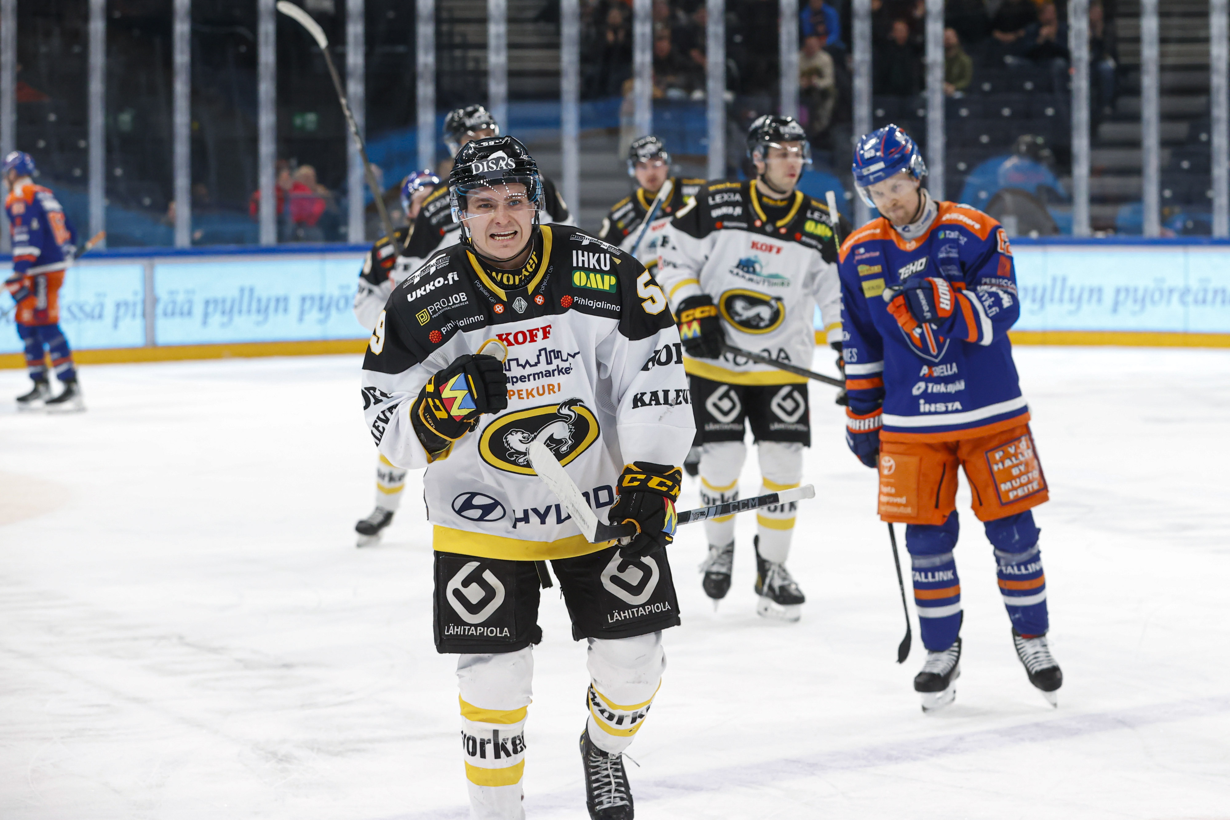 Kärpät taisteli elintärkeän voiton ja pötki pakoon karsintapeikkoa ...