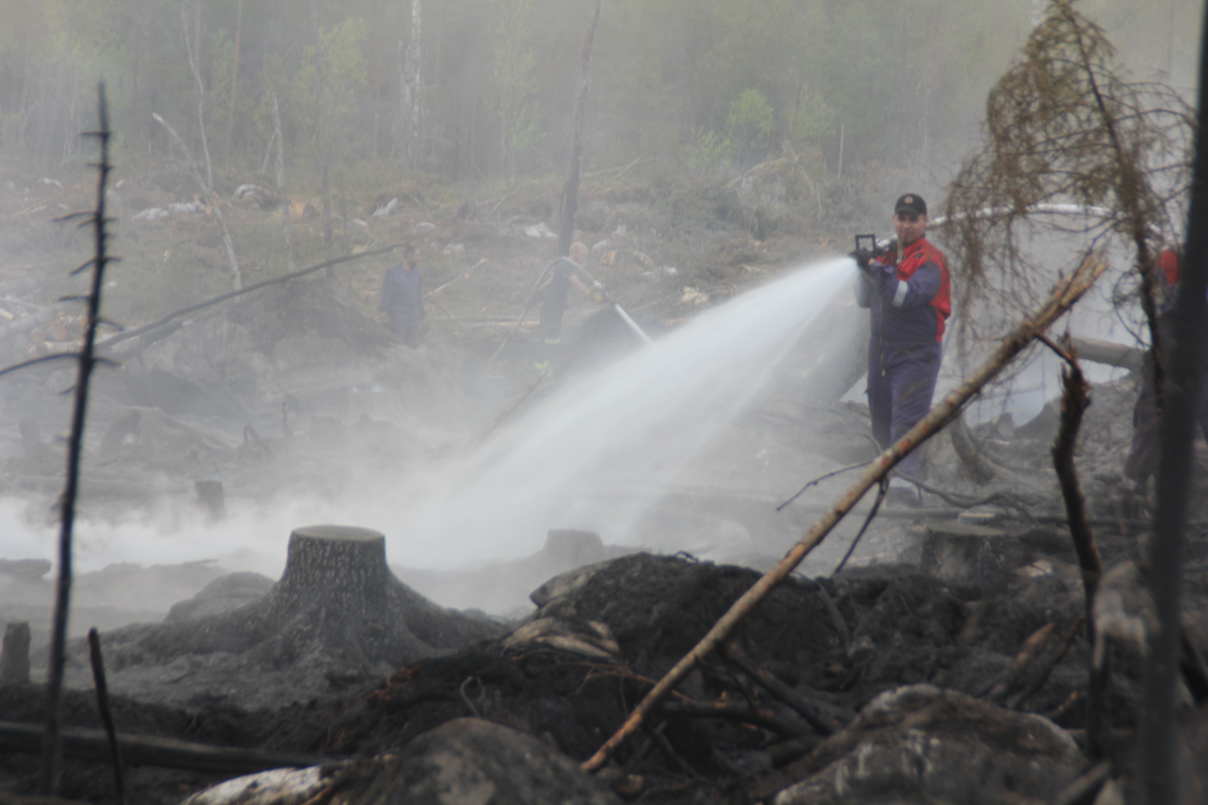 Maastopalo tuhosi metsää Kalajoen Rautiossa.