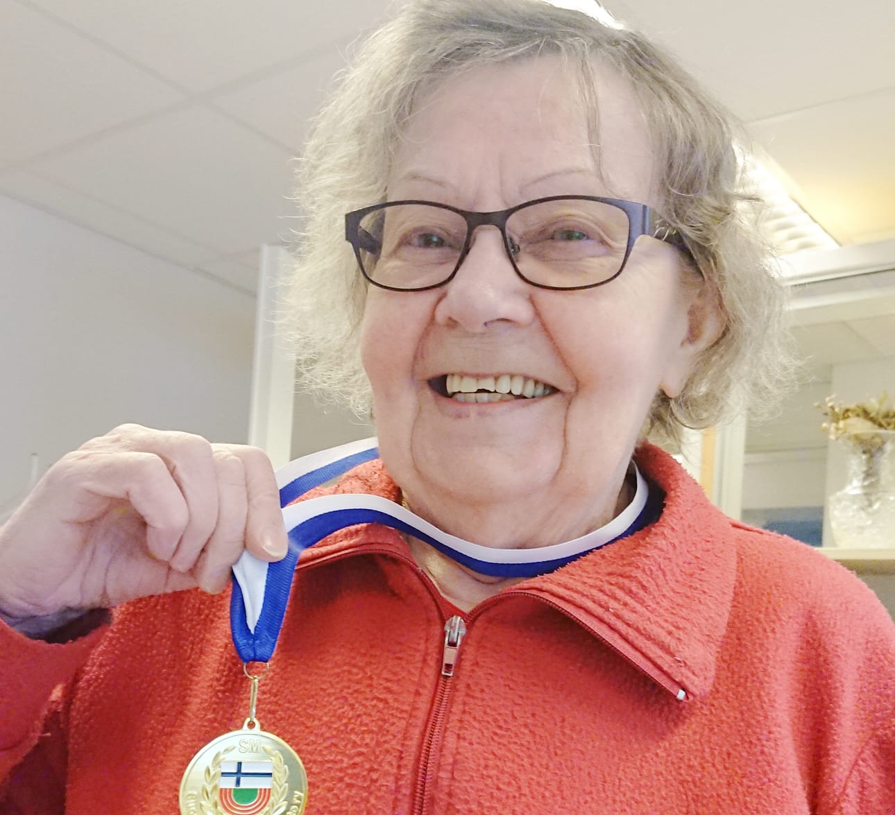 SM-kultaa Perniön maastojuoksuista saaneelle Sanni Väyryselle urheilu ja liikkuminen on osa elämää ja kisat antavat siihen mukavaa lisäväriä.