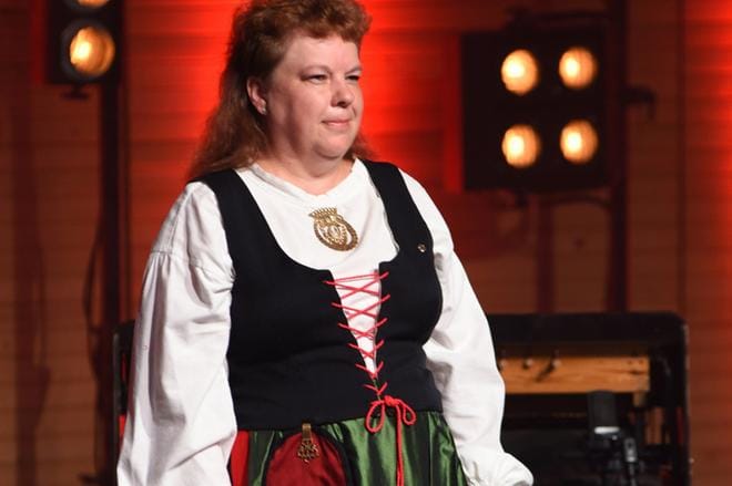 Kuortanelainen viulisti Anneli Aho on nimitetty mestaripelimanniksi. KUVA: KIMMO KÄNSÄLÄ
